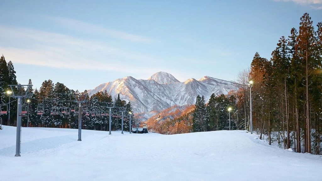 Lotte Arai Ski Resort, Luxury Ski Resort Japan, Arai Snow Resort